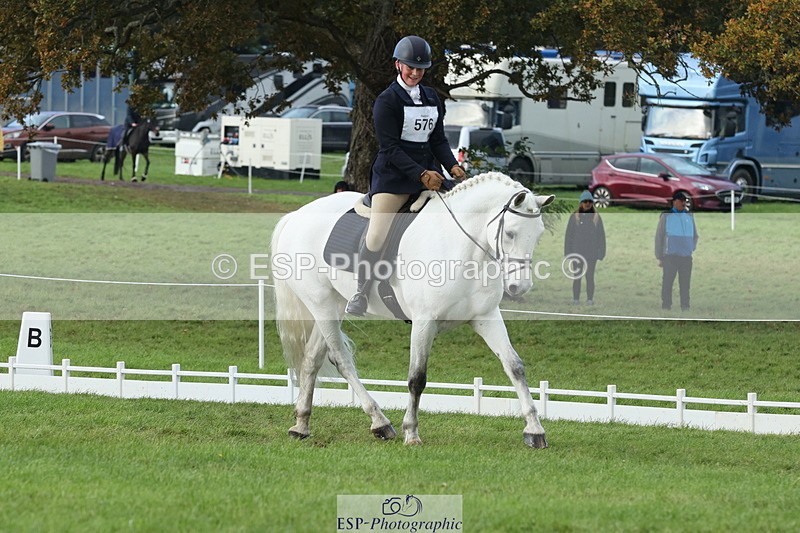 251024A-150140-14339 - G-576-Isabella.Worthington