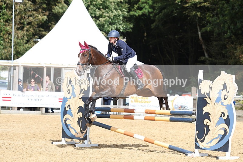 3E7A9666 - Class 10: Senior 95cm open