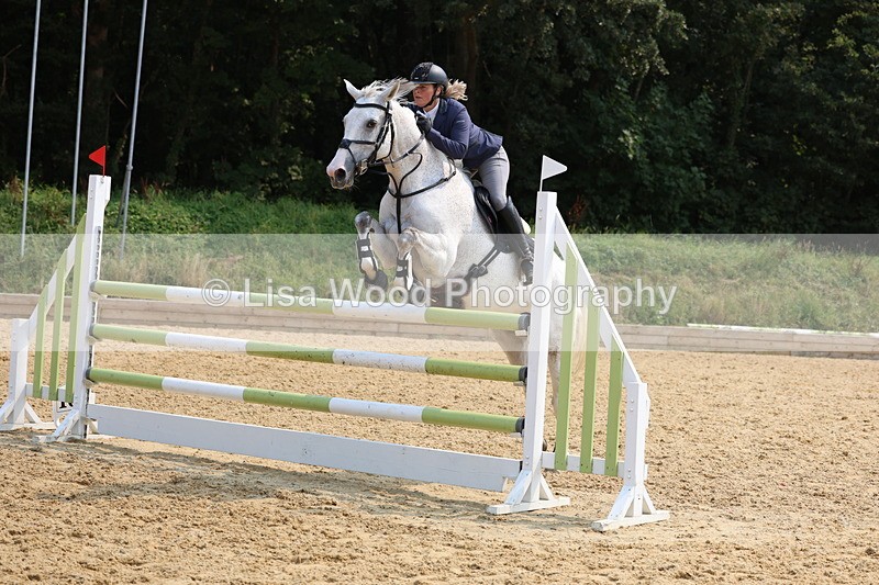 3E7A2250 - Class 7: Senior 1.05m