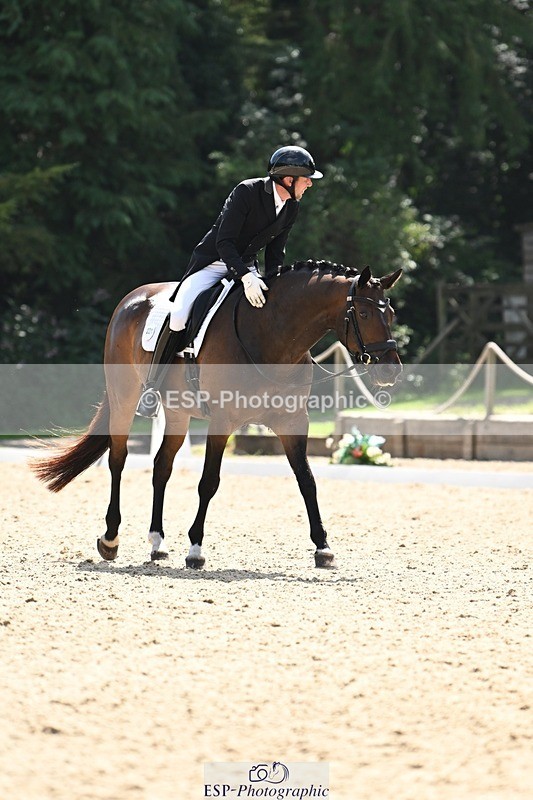 240811-144315-06563 - 221-Mark.Forrest-Fidel.Von.Singing