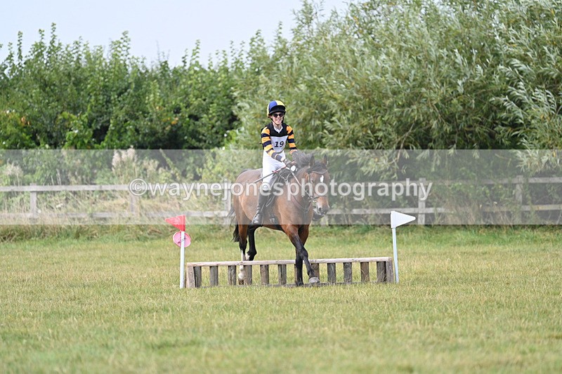 WJ7_6293 - 40cm XC Time 11:31 to 11:49