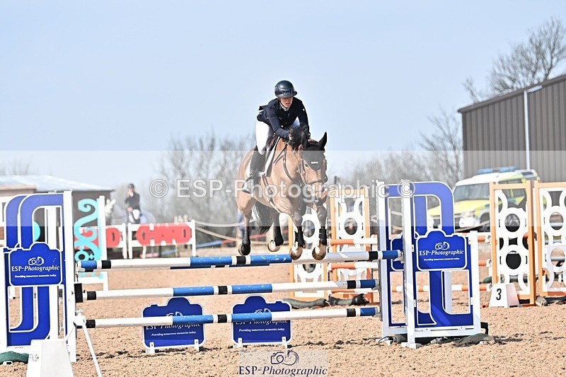 250326-125227-00761 - Cls 4 Newcomers and 1.10m