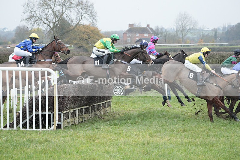 PtP 041222 0420 - Wheatland  Hunt PtP Chaddesley Corbett, Worcs 04/12/22