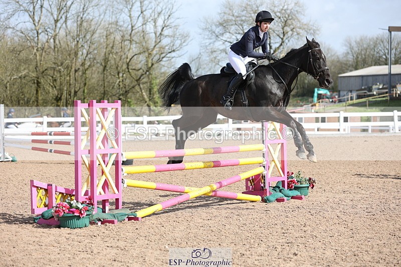 240406A-110001-02942 - Cls 20 British Novice and 90cm Open