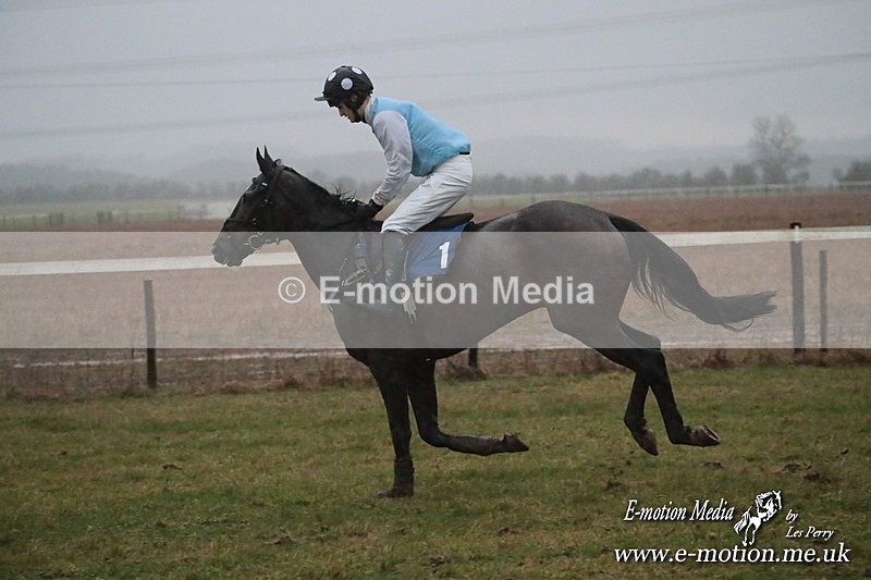 PtP 260125 1213 - Cocklebarrow Point-to-Point racing with the Heythrop Hunt 26/01/25
