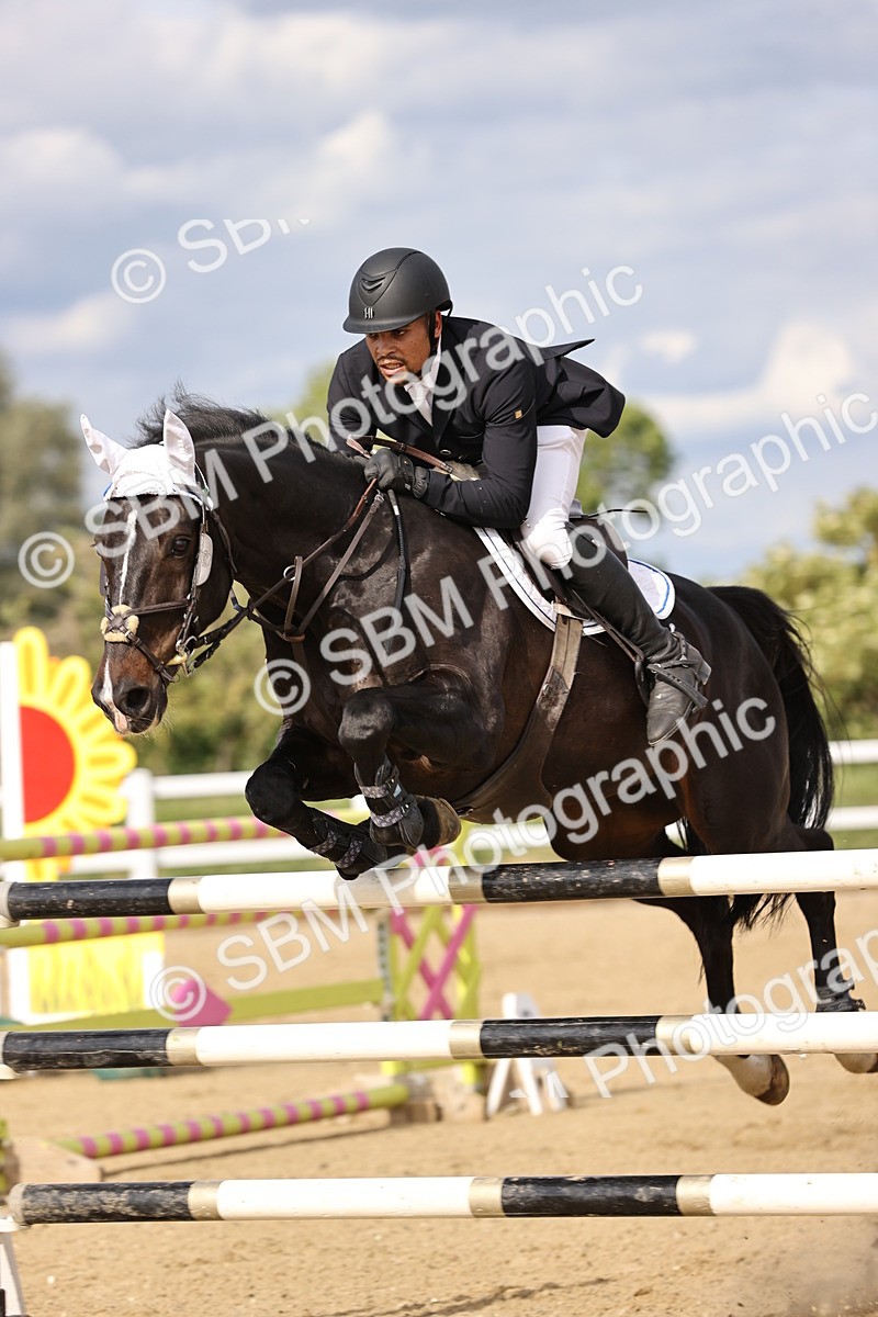 SBM_003834 - Class 13 - Senior Foxhunter - 1.20m