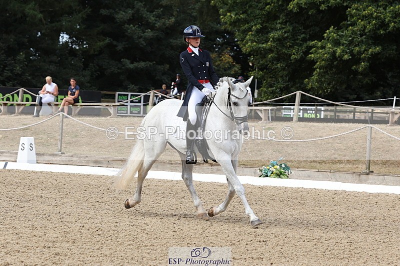 250809A-104631-02665 - 018-Lily.LaughtonEquador.MT