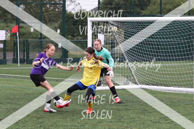 1DX32643 - Sat 6th U12 Girls