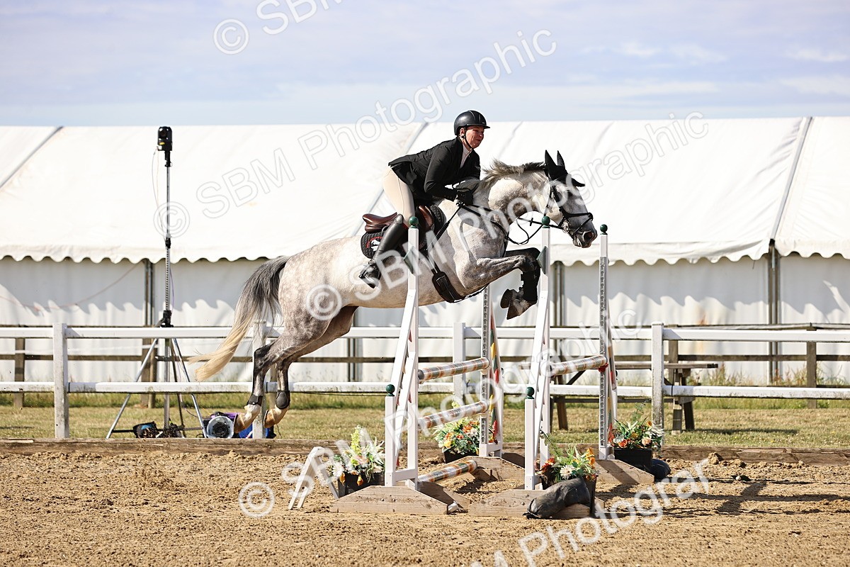 SBM_009210 - Class 7 - Senior Discovery - 1.00m Open