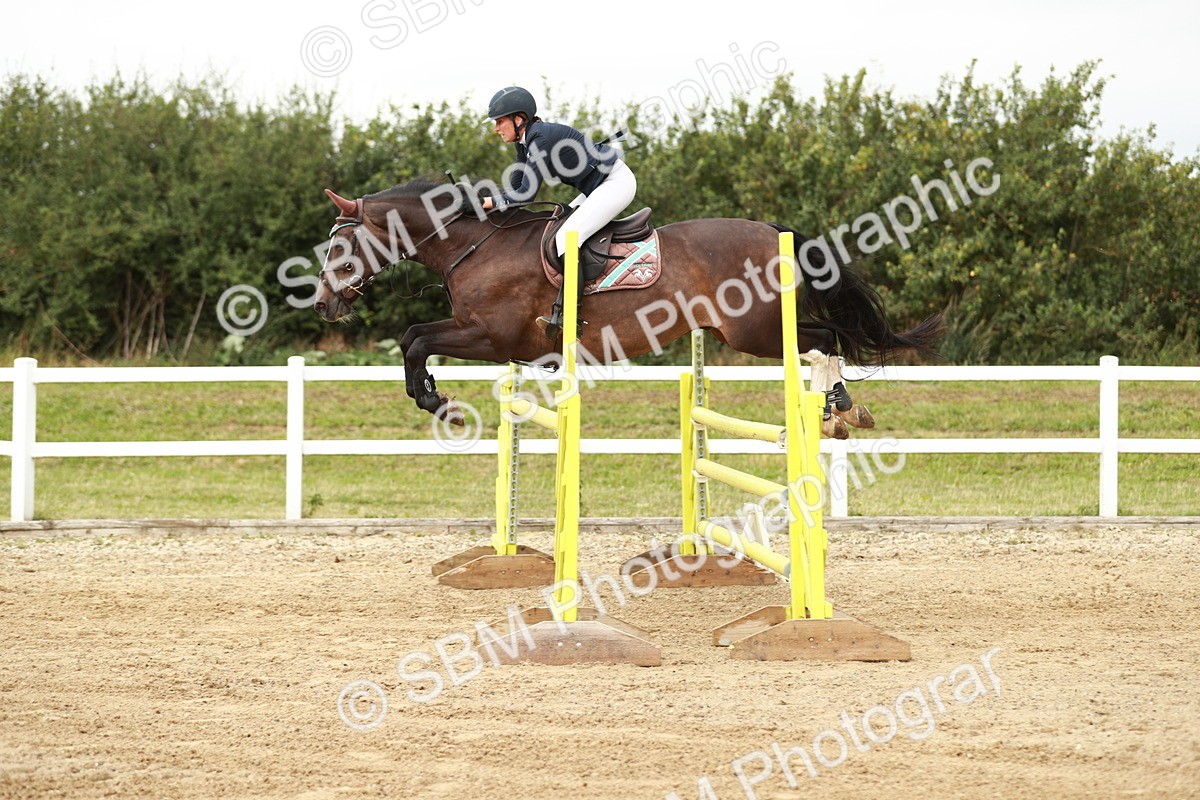SBM_006627 - Class 5 - Senior Newcomers - 1.10m Open