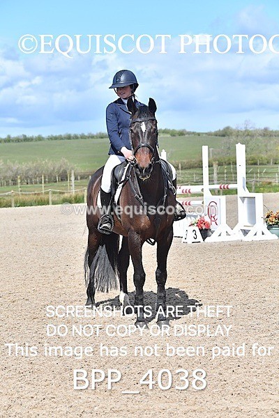 BPP_4038 - CLASS 5 FRI Senior 1.05m Open