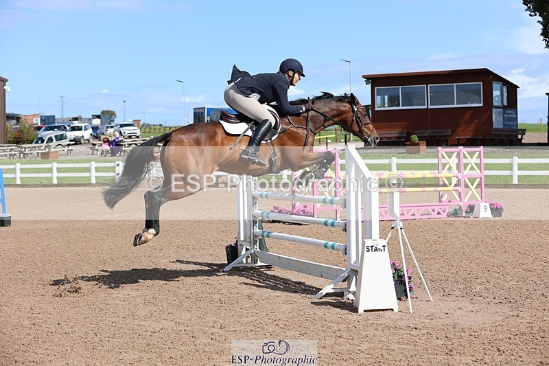 250913-141405-07302 - Cls 25 1.05m Amateur Quali