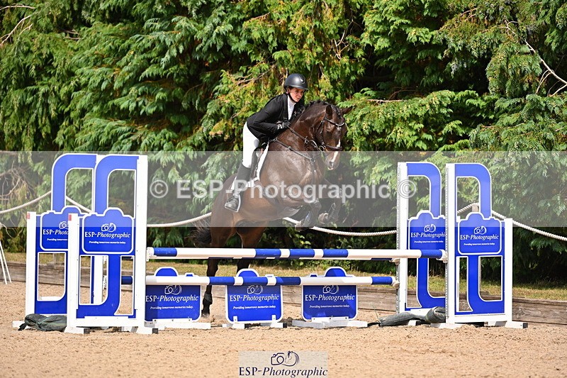 250802A-150625-06163 - F-284-Roxi.Foster-SKYES.ARCOS