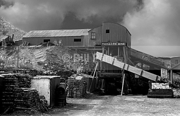 NCB Thinacre Mine Quarter 1957 - Land and Sea