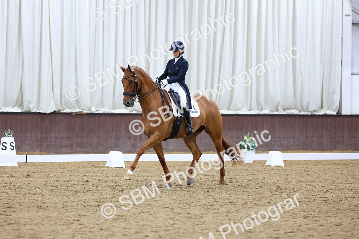SBM_009800 - Class 14 - FEI Grand Prix - 19.27-20.27