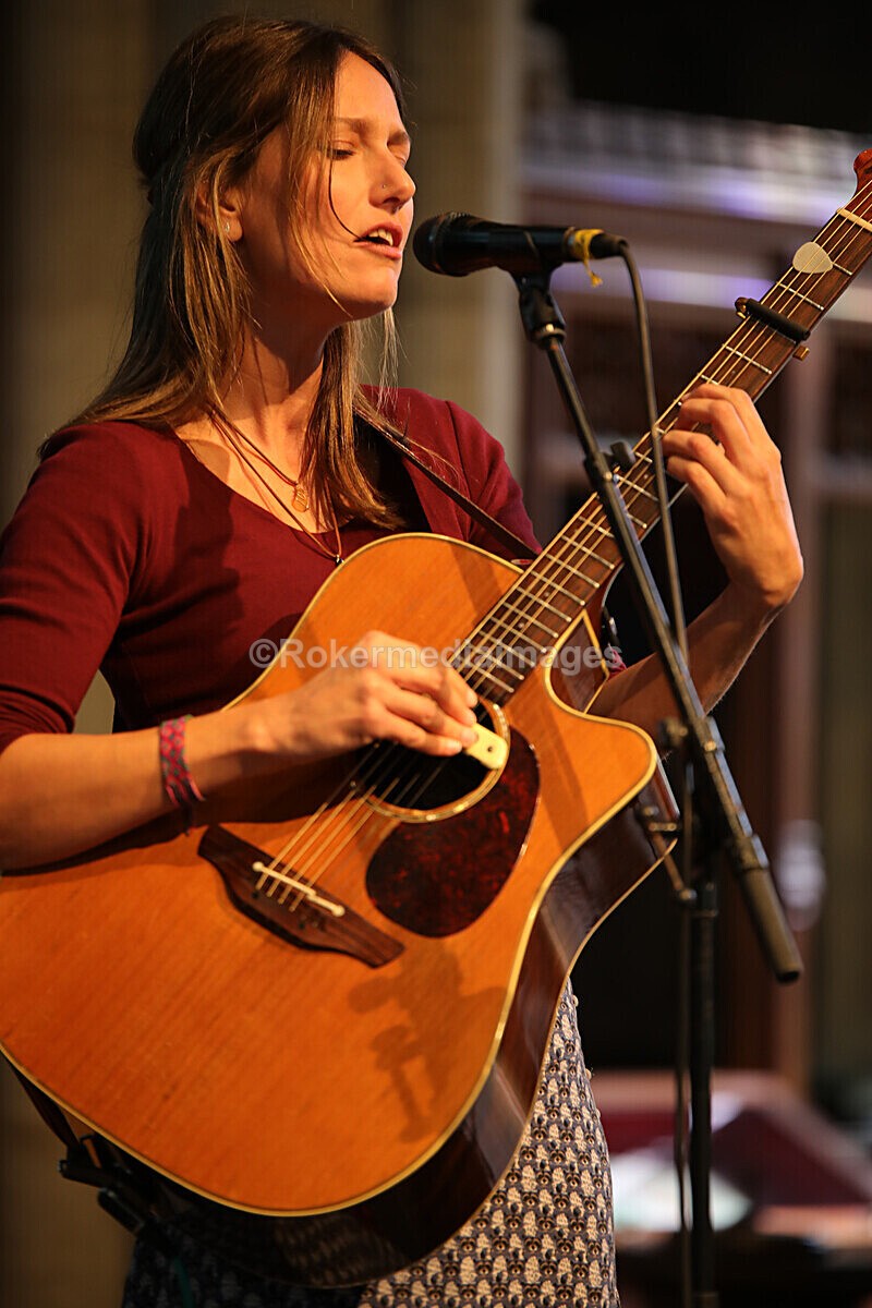 FOLK N BLUES-103 - FOLK and BLUES SEPT 2022