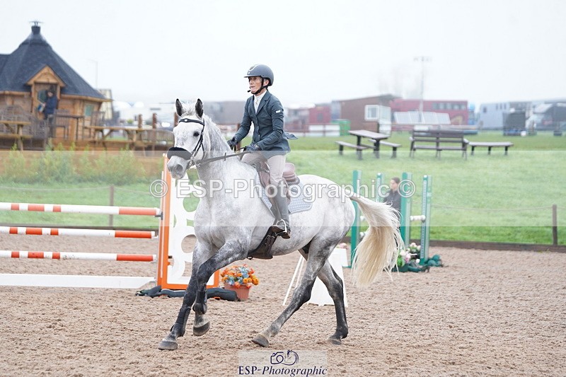 241006A-124226-06843 - Cls 20 Snr Newc & 1.10 Open