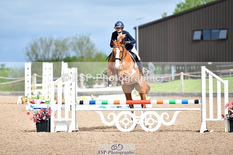 240523A-093914-00058 - Cls 9 British Novice and 90cm Open