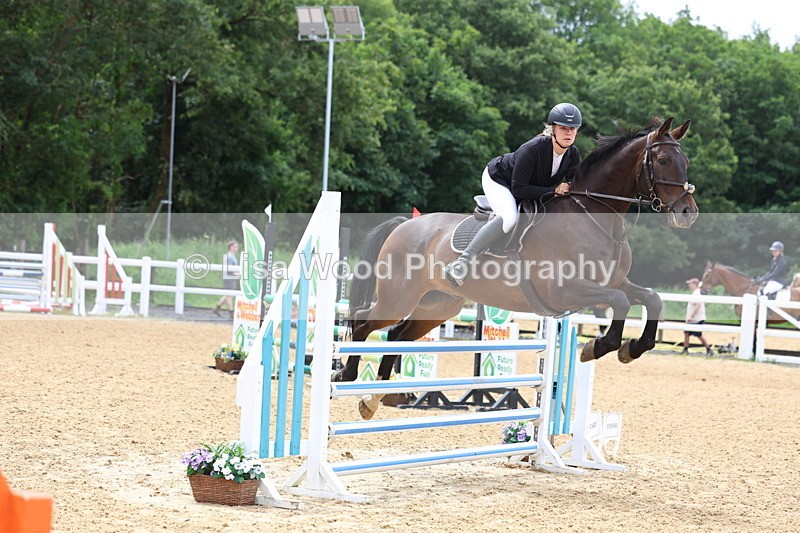 3E7A5956 - Class 4: Senior British Novice/90cm open