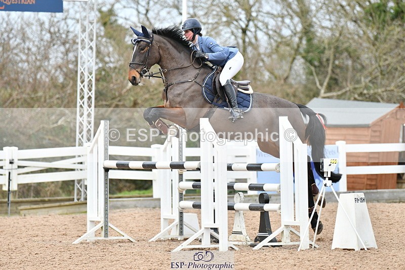 240124A-121329-00387 - Cls 3 Newcomers & 1.10m Open