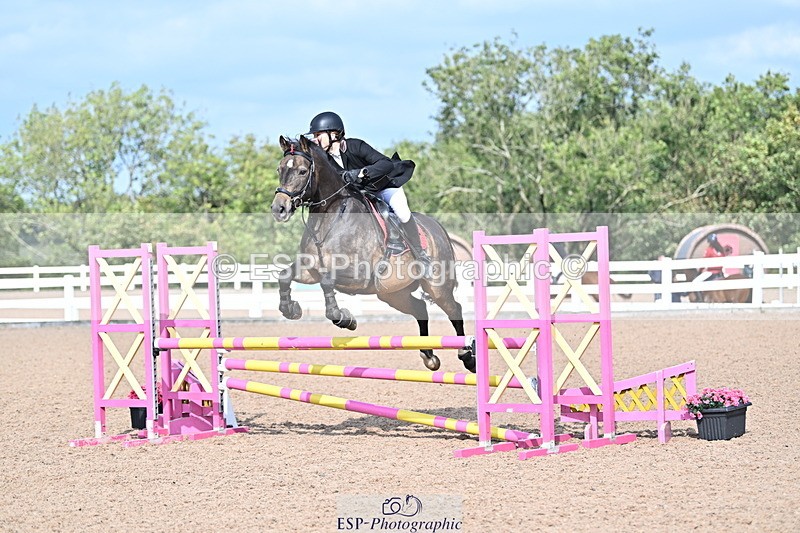 241004A-115953-01755 - Fri 08 85cm Amateur Quals