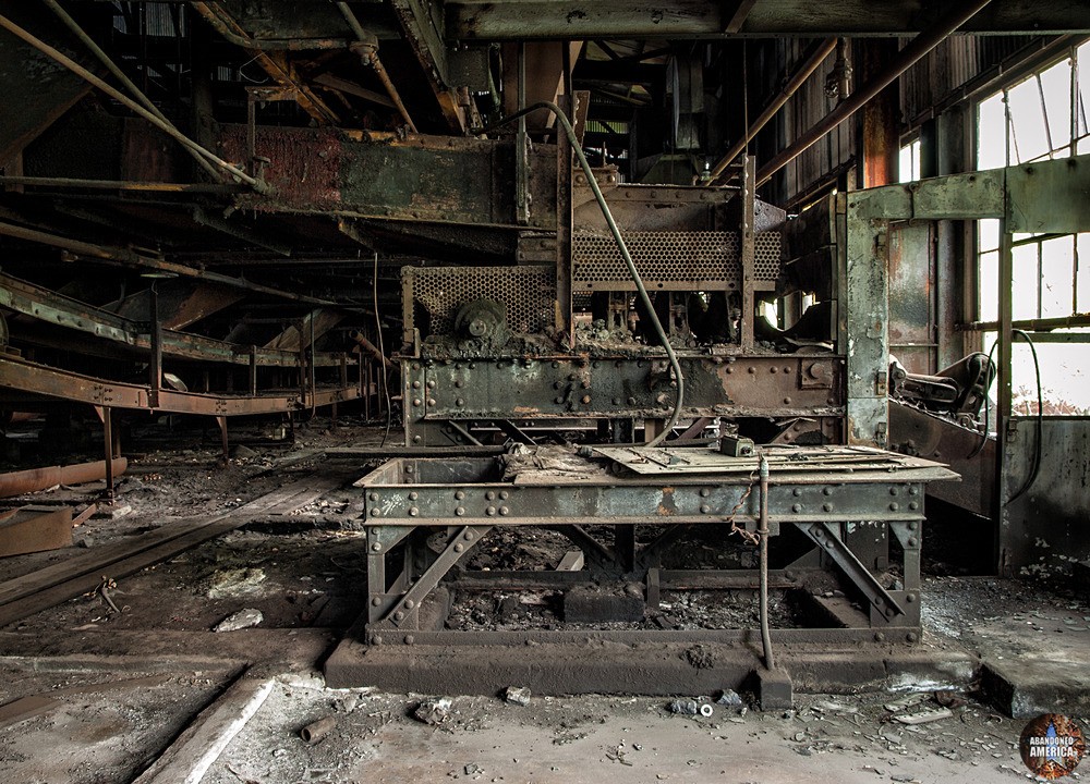 St. Nicholas Coal Breaker (Mahanoy City, PA) | More Machinery - St. Nicholas Breaker