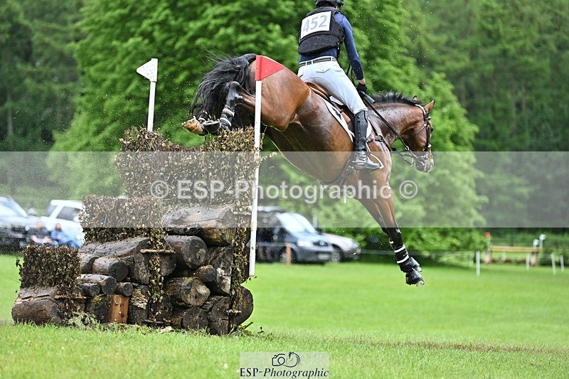 240526-141247-23826 - 449-REDFIELD_FYRE-Cassie_Sanger