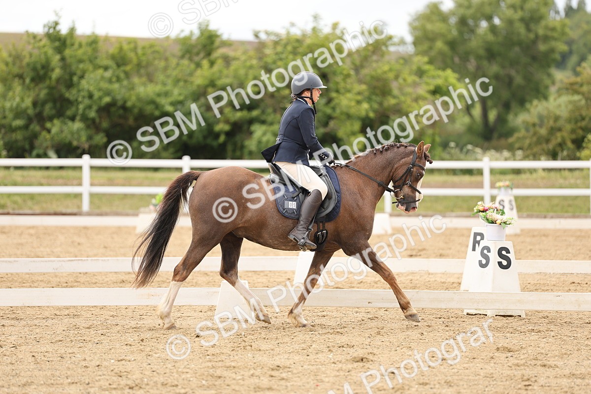 SBM_002506_Class 6a - Novice 5 - 1153 - Mialee