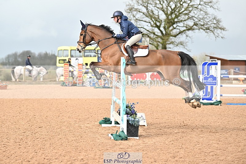 240315A-120945-00831 - Cls 3 Snr Foxhunter