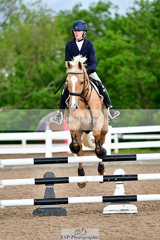 240526A-125507-08136 - Cls 33 95cm National Am Qualifier