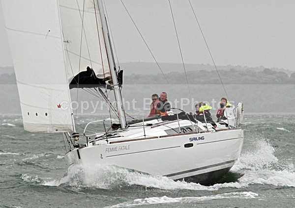 110622 FEMME FATALE FAIRVIEW OVERTHECOUNTER IMG_3327 - 110622 FARM BUSINESS REGATTA