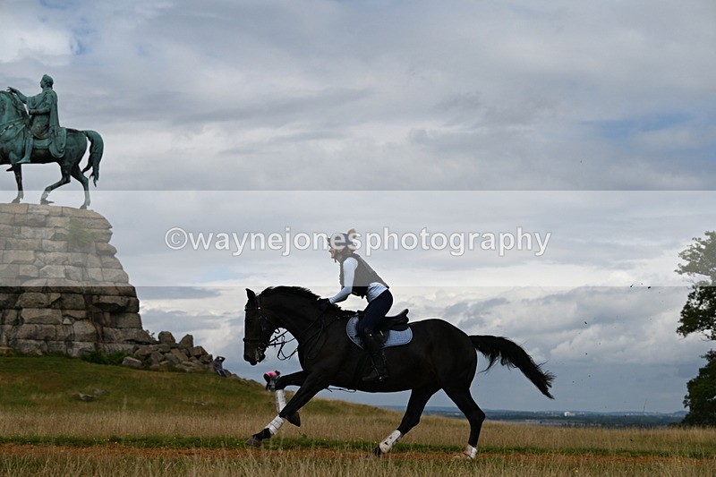 DSC_7715 - Time at Statue 13:16 to 13:52
