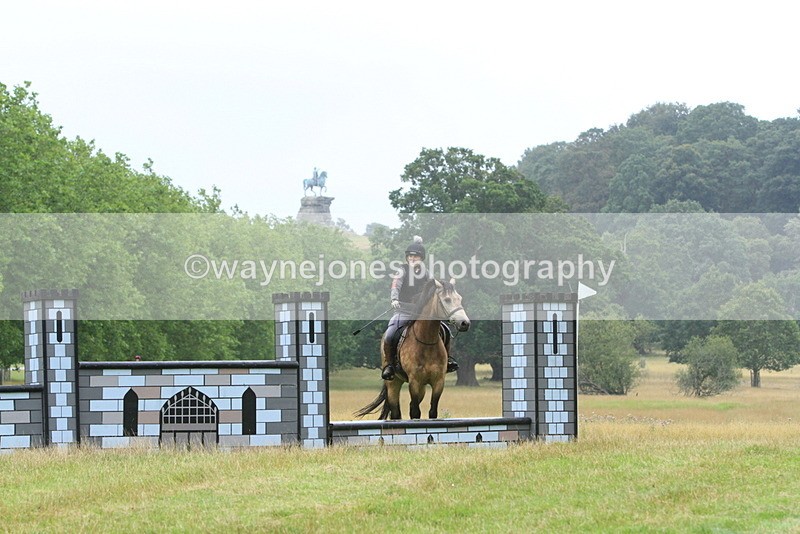 IMF_1589 - Time at Castle Jump 09:18 to 10:15