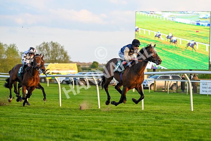 300424-Race 6-Kodi Lion-3089 - Race 6