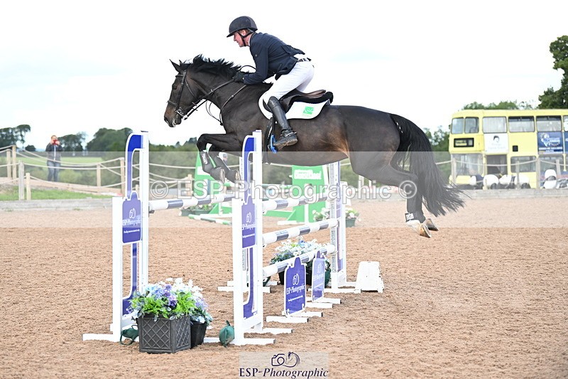 240912A-122514-01463 - Cls 3 Snr Foxhunter