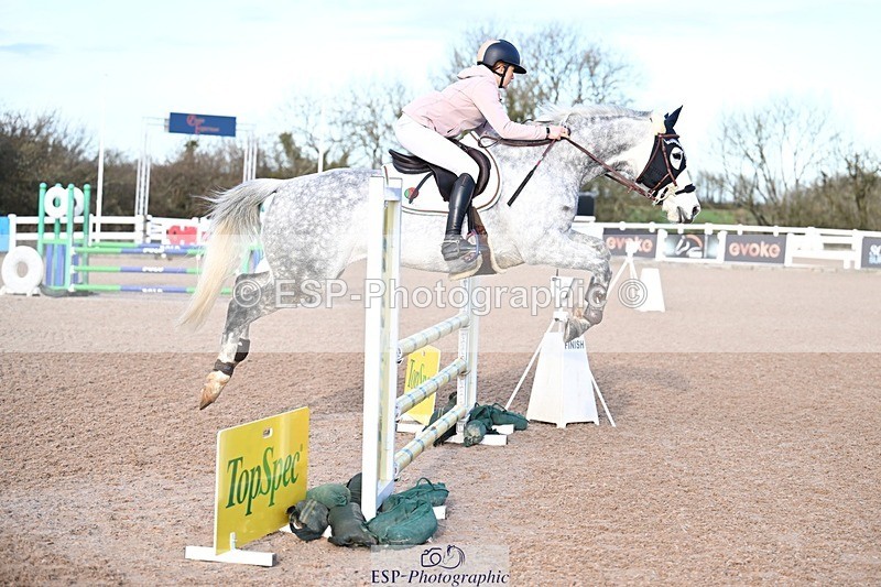 260128-102440-00072 - Clear Round & Brit Nov 90cm