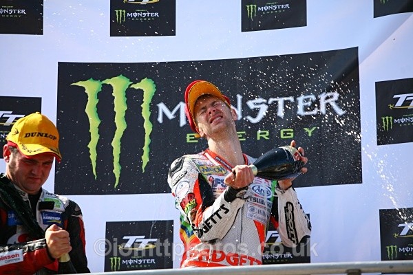  - Supersport Race 2 - TT 2010