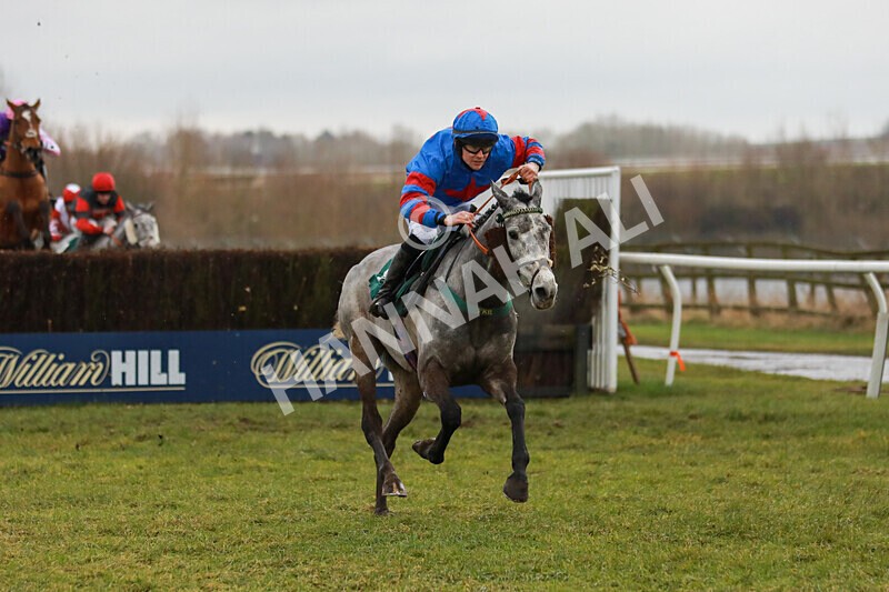 100225-Race 2-Asa-5669 - Race 2