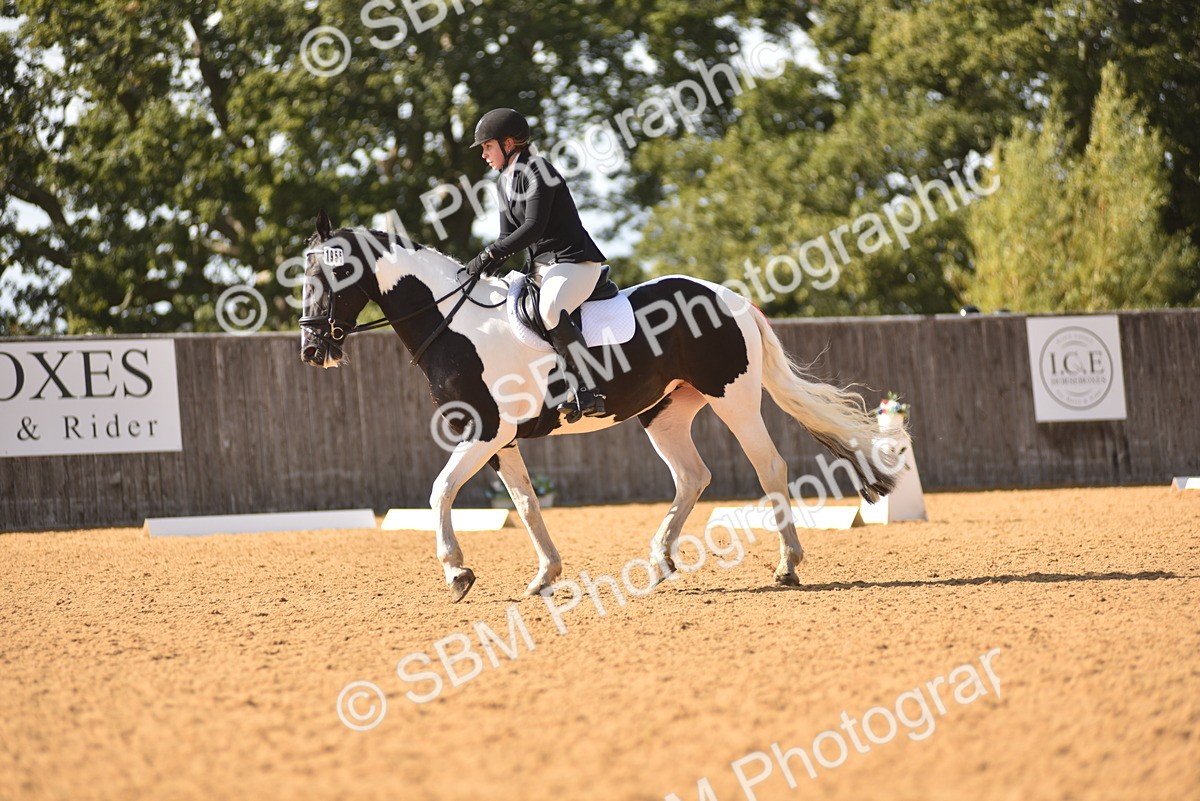 SBM_24315 - D4 - Small Tour Championship Intro 4