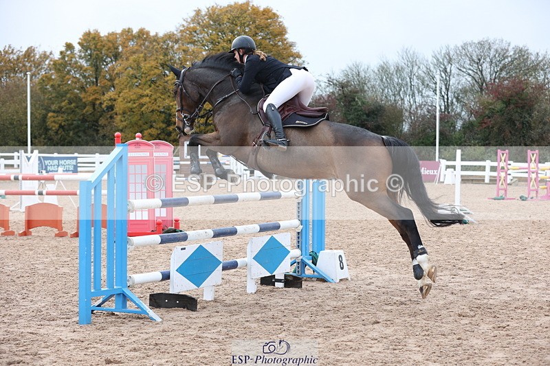 231112A-123610-04080 - Cls 19 Snr 1.05m Open