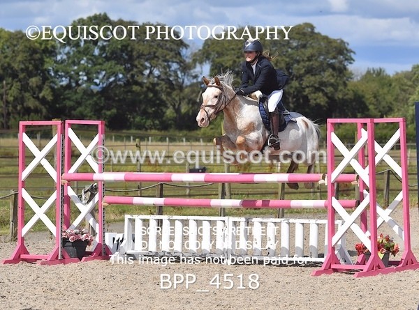 BPP_4518 - CLASS 21 SUN Pony Foxhunter/ 1.10m Open