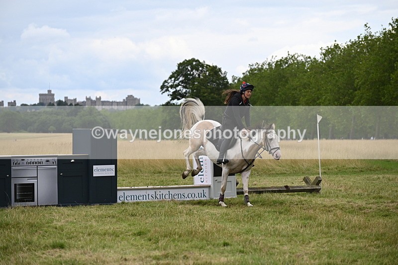 WJ6_4936 - Time at Jump 13:04 to 13:34