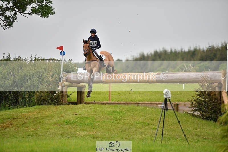 240526-133436-22596 - 418-REHY_DJ-Yasmin_Ingham