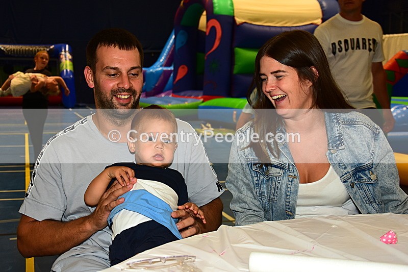 CON-250 - Joey and Ella