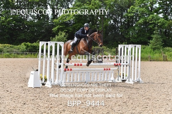 BPP_9444 - CLASS 4 Senior Discovery/ 1m Open