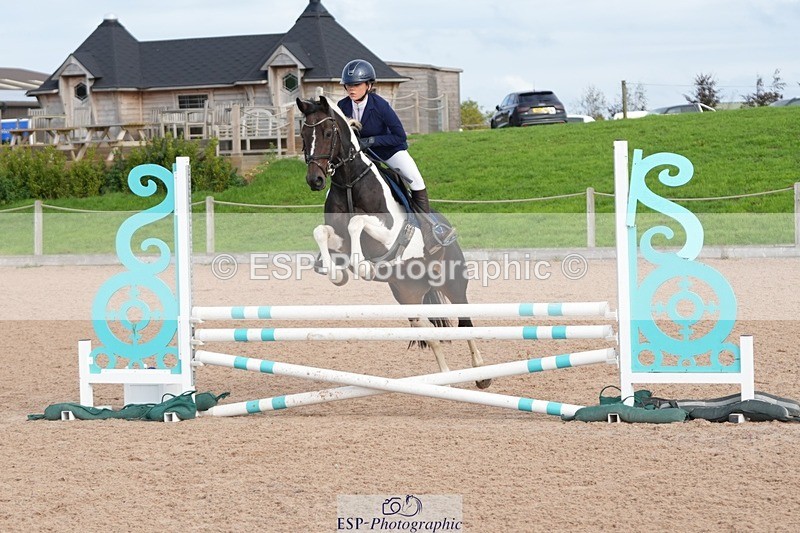 250921-101030-02120 - Cls 4 Pony British Novice and 80cm
