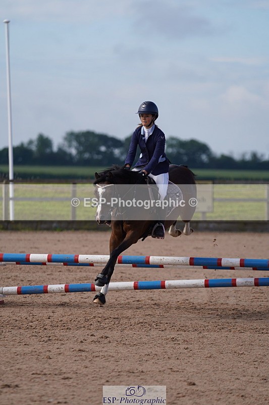 240713A-091732-00044 - Cls 2 70cm Open