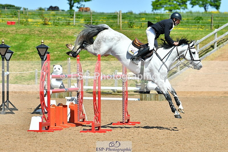 230527A-144244-05083 - Cls 17 National 1.30m Open