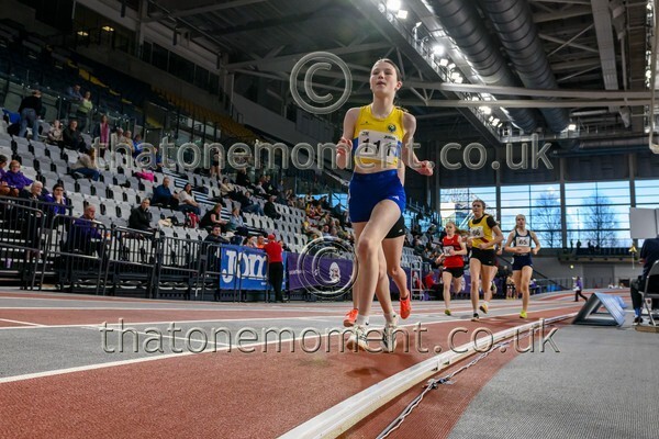 CEREL-816806 - Track Female Set Two