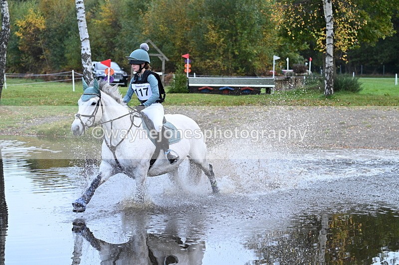 WJ7_0069 - 80cm Cam 2 Water Time 10:24 to 10:44